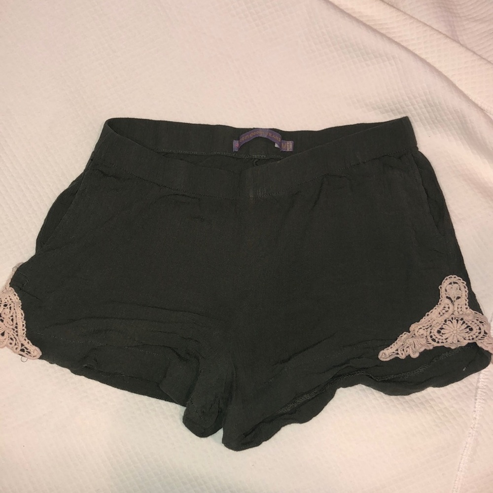 Flowy shorts